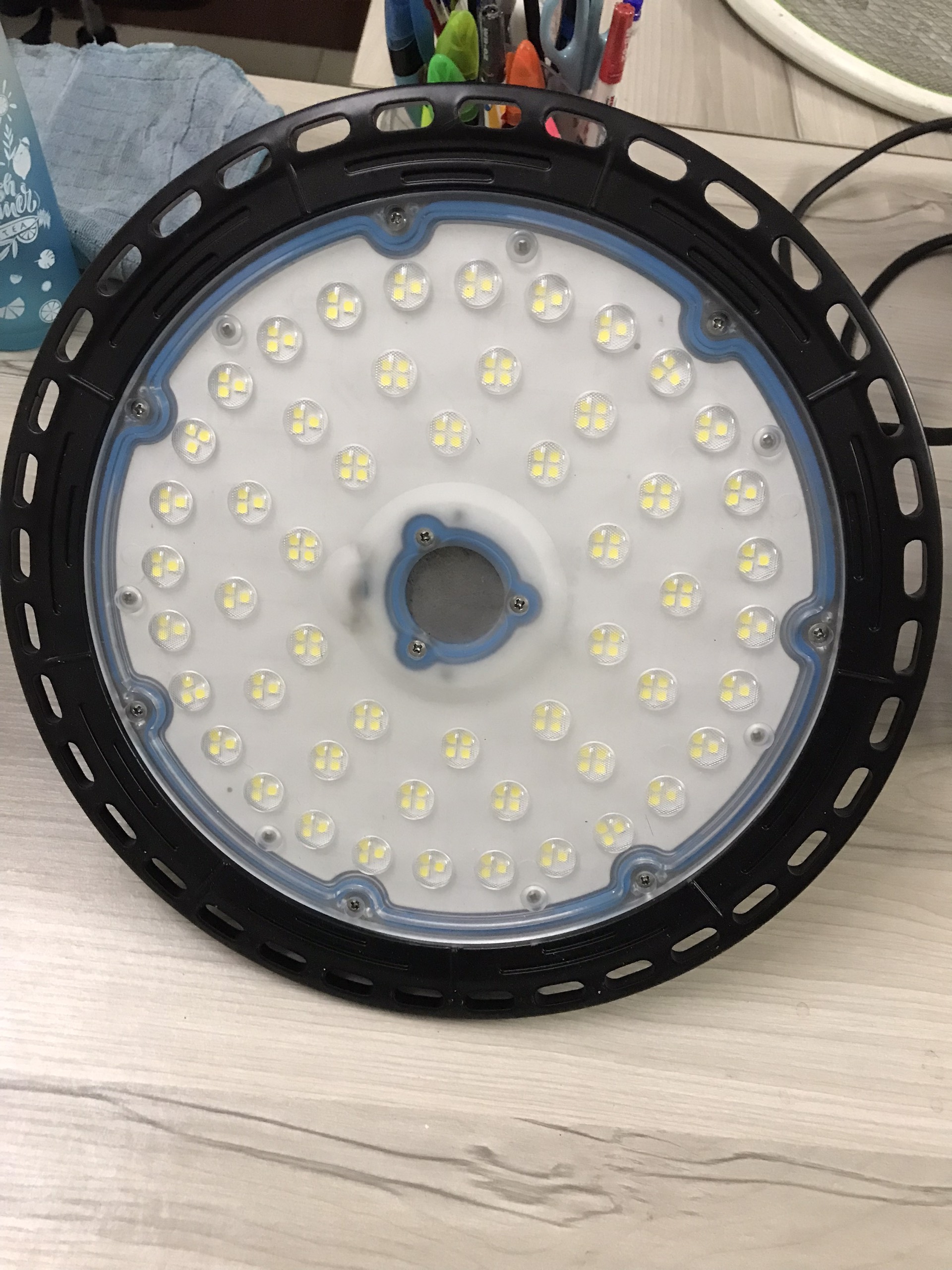 Đèn LED nhà xưởng 100w Đèn LED nhà xưởng 100w