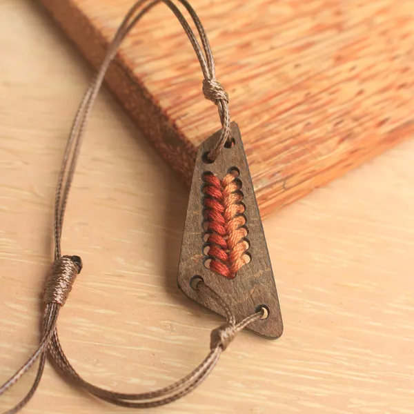 VÒNG TAY DỪA PHONG CÁCH BOHO LÁ THÊU