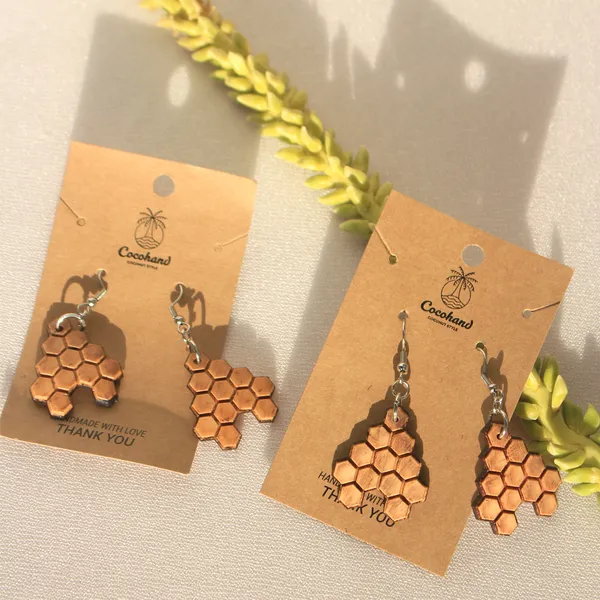 BÔNG TAI DỪA SÁP ONG