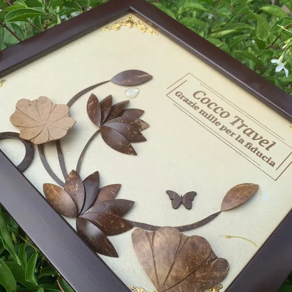 TRANH DỪA KHUNG 20X25CM - HOA SEN, KHẮC NỘI DUNG THEO YÊU CẦU