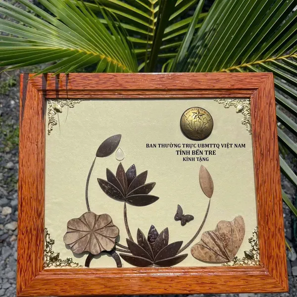 TRANH KHUNG GỖ DỪA, ỐP NỔI - SIZE 20X25CM THIẾT KẾ THEO YÊU CẦU