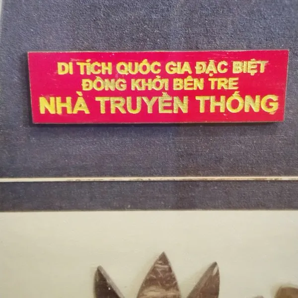 TRANH HỘP KIẾNG ĐỒNG HỒ 40x80cm - NHÀ TRUYỀN THỐNG ĐỒNG KHỞI