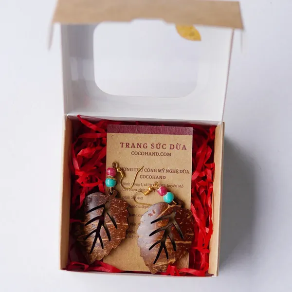 BÔNG TAI DỪA DÁNG LÁ PHỐI HẠT CHÂU