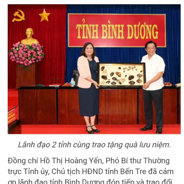 TRANH HỘP KIẾNG 40X80cm- HOA SEN