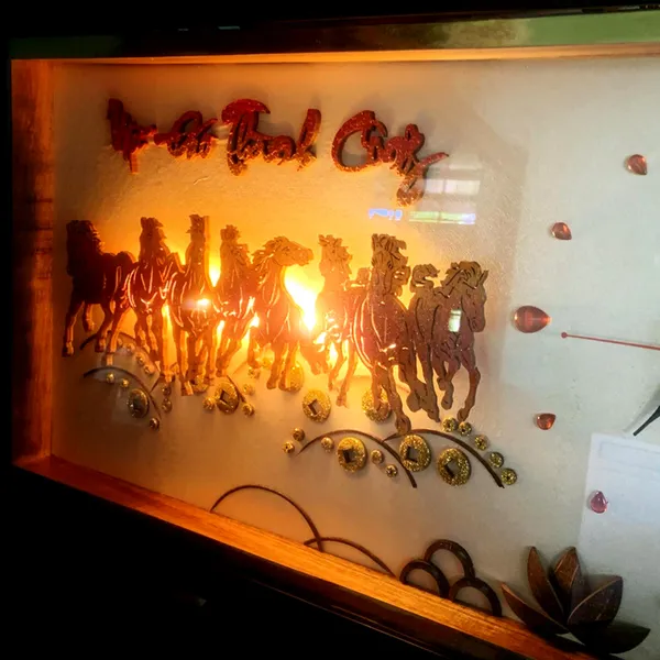 TRANH HỘP KIẾNG ĐỒNG HỒ 40x80cm - MÃ ĐÁO THÀNH CÔNG