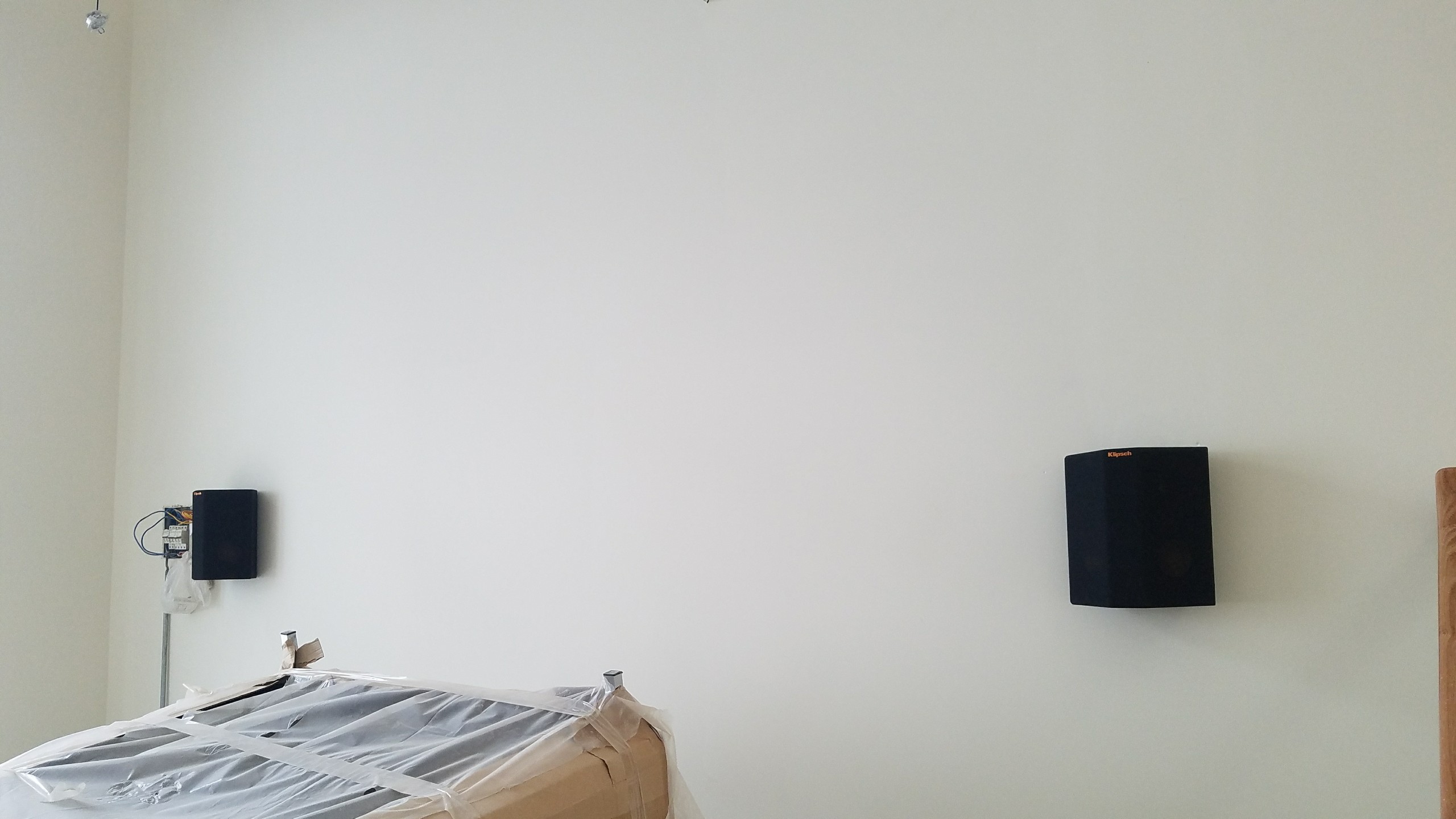 bfacbe99117bfe25a76a.jpg (351 KB)