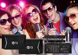 Tự tin ca hát trước đám đông