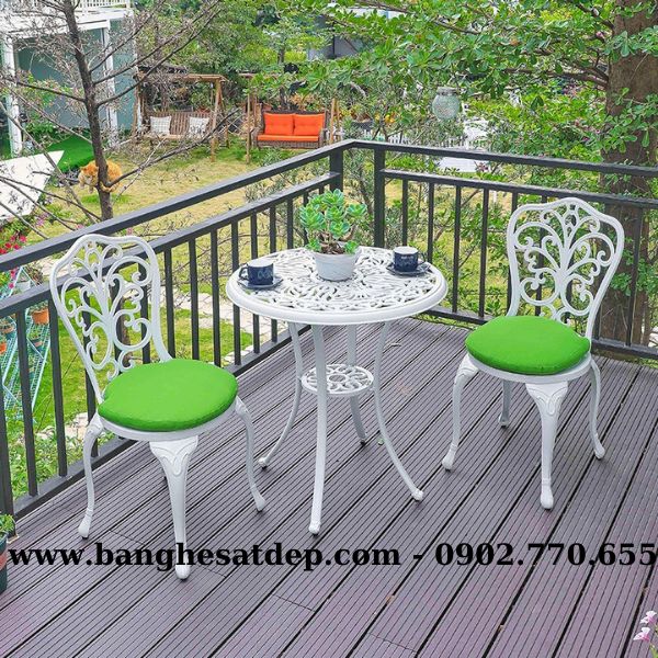 Bàn ghế nhôm đúc ngoài trời nhập khẩu tại tpHCM Bàn ghế nhôm đúc ngoài trời nhập khẩu tại tpHCM