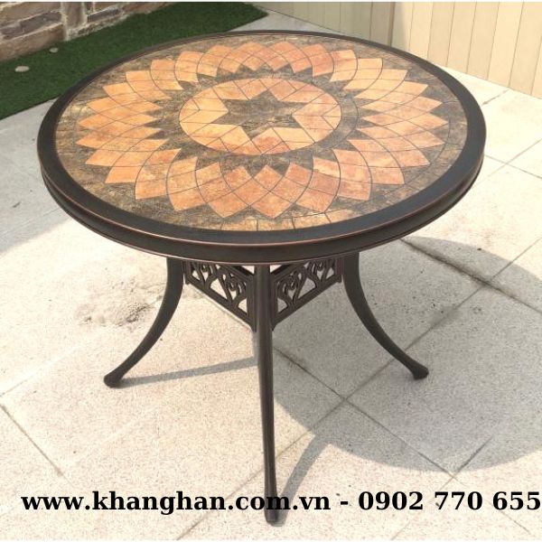 Mẫu bàn tròn nhôm đúc KH23-B37 sơn tĩnh điện kiểu tân cổ điển Mẫu bàn tròn nhôm đúc KH23-B37 sơn tĩnh điện kiểu tân cổ điển