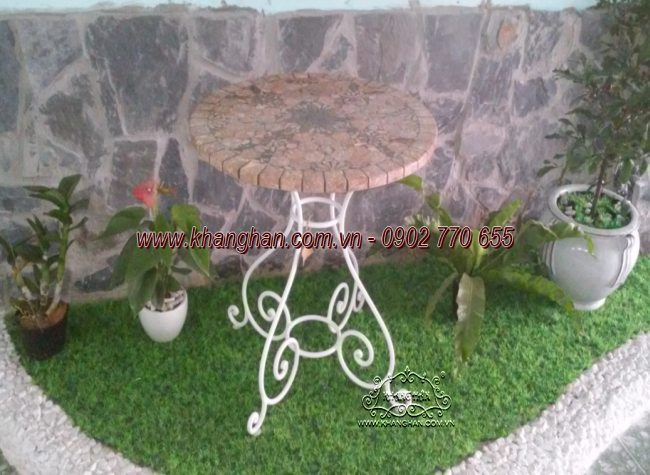 Bàn Ghế Sân Vườn Sắt Nghệ Thuật KHANG HÂN Bàn Ghế Sân Vườn Sắt Nghệ Thuật KHANG HÂN