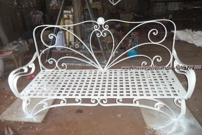 Ghế Băng Dài Sắt Rèn Đẹp KH-G085 Ghế Băng Dài Sắt Rèn Đẹp KH-G085