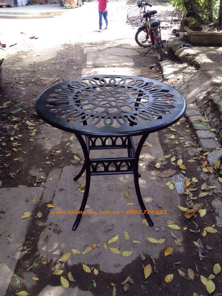 Bàn sắt mỹ thuật KH14-BG024 Bàn sắt mỹ thuật KH14-BG024