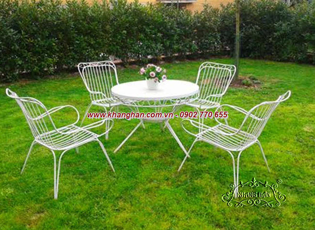 Bàn ghế  sân vườn sắt uốn mỹ thuật KH-BG018 Bàn ghế  sân vườn sắt uốn mỹ thuật KH-BG018
