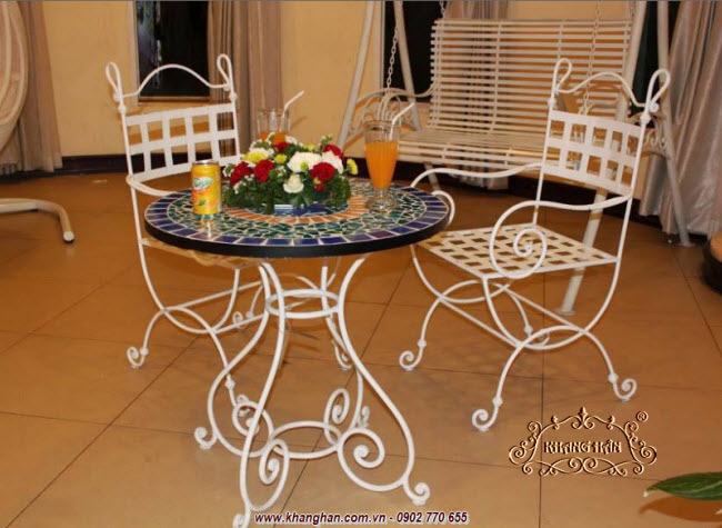 Bàn ghề sắt mỹ thuật KH14-BG026 Bàn ghề sắt mỹ thuật KH14-BG026