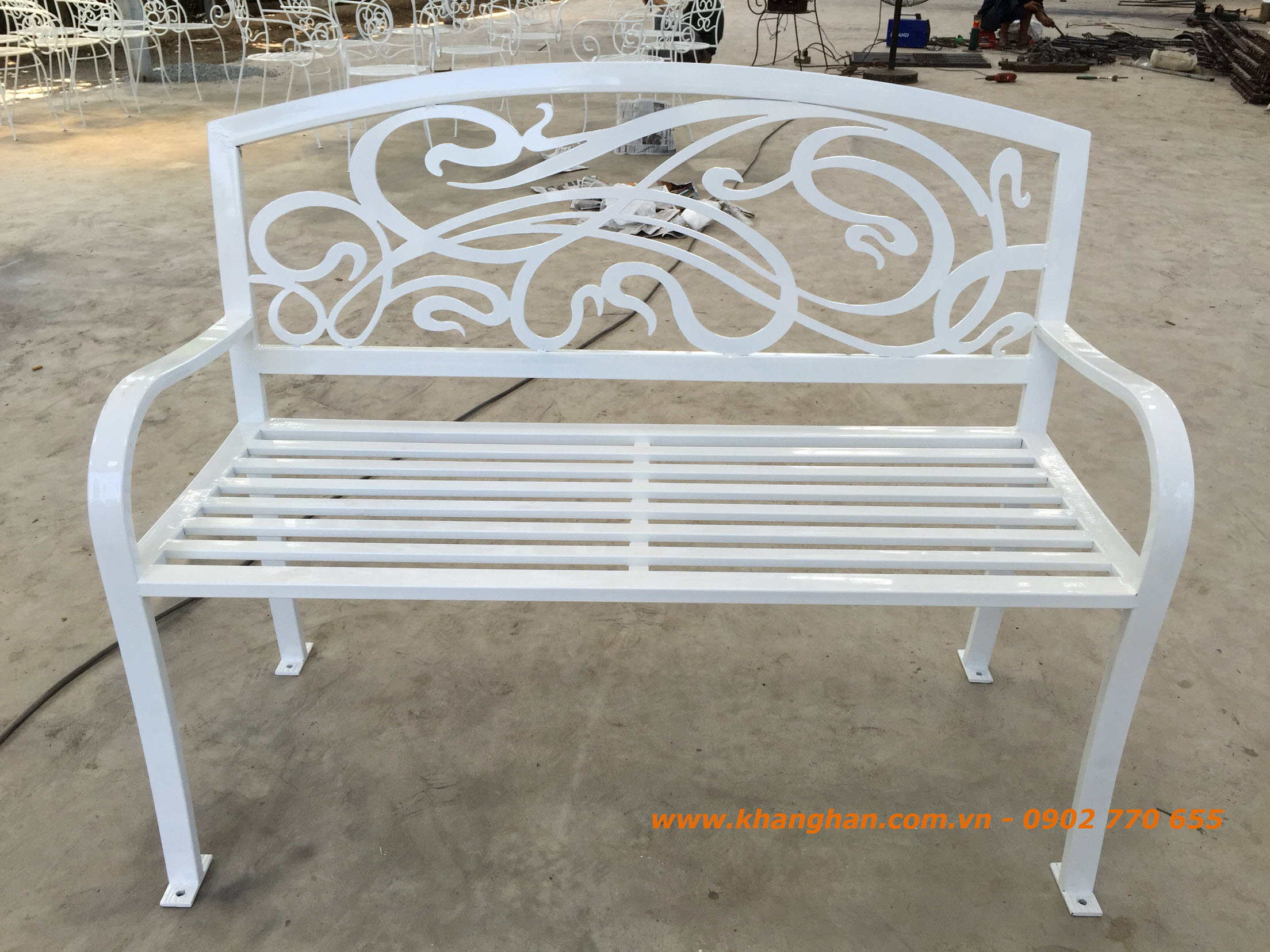 Ghế dài sắt mỹ thuật KH15-GD017 Ghế dài sắt mỹ thuật KH15-GD017