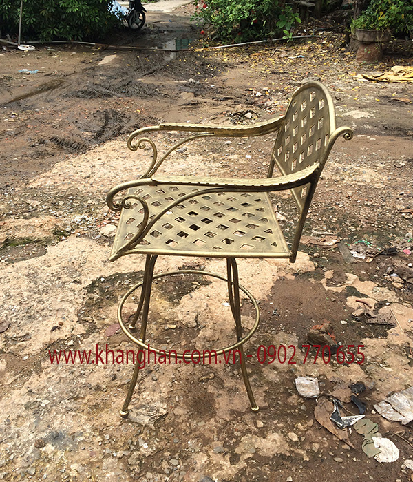 ghế-sắt-mỹ-thuật-khang-hân