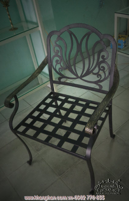 Artistic wrought iron chair with CNC cut patterns and elegant for the welcome spring KH14-G003 Artistic wrought iron chair with CNC cut patterns and elegant for the welcome spring KH14-G003