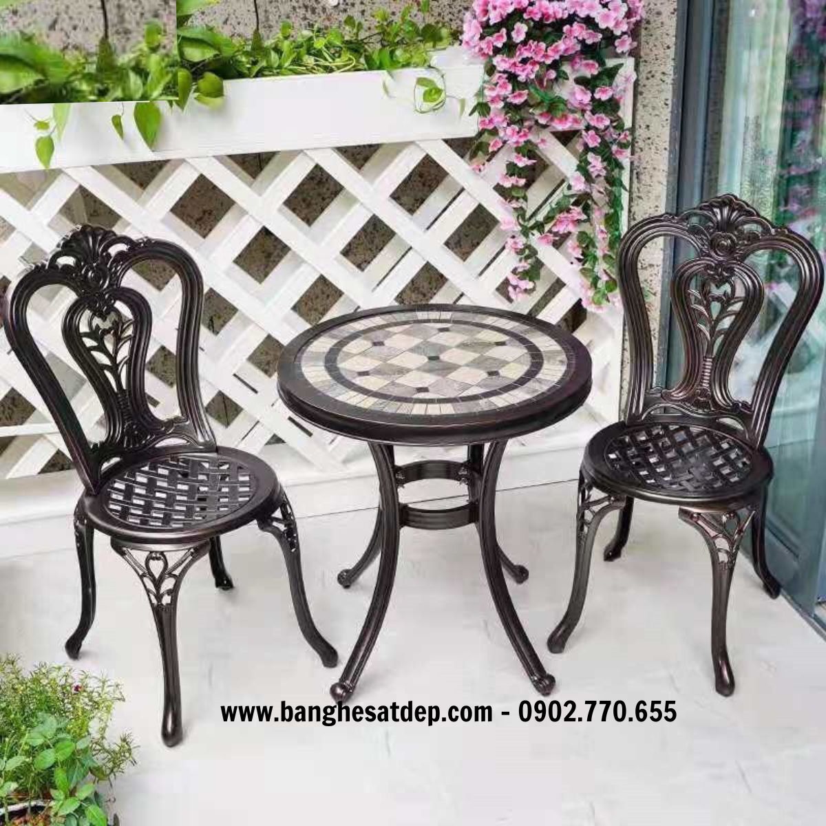 Bộ bàn tròn 2 ghế nhôm đúc nhập khẩu sơn tĩnh điện ngoài trời