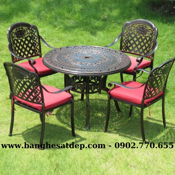 Mẫu bàn ghế nhôm đúc sân vườn KH23-BN08.4G01 Mẫu bàn ghế nhôm đúc sân vườn KH23-BN08.4G01