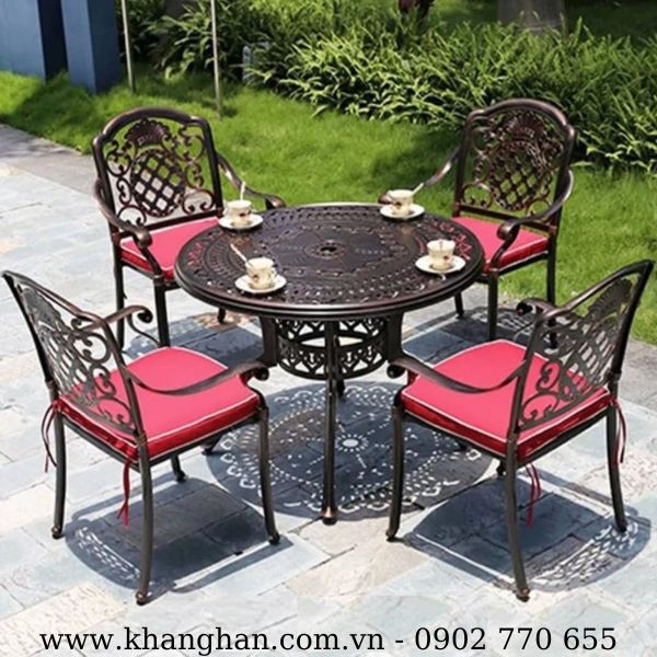 Bộ bàn tròn 4 ghế  nhôm đúc sơn tĩnh điện kiểu tân cổ điển Bộ bàn tròn 4 ghế  nhôm đúc sơn tĩnh điện kiểu tân cổ điển