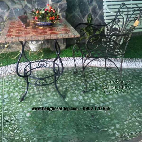 BÀN GHẾ SẮT ĐẸP KH14-BG023