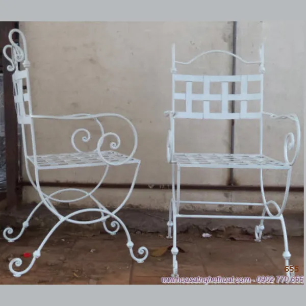 BÀN GHẾ SẮT RÈN MỸ THUẬT KH14-BG026