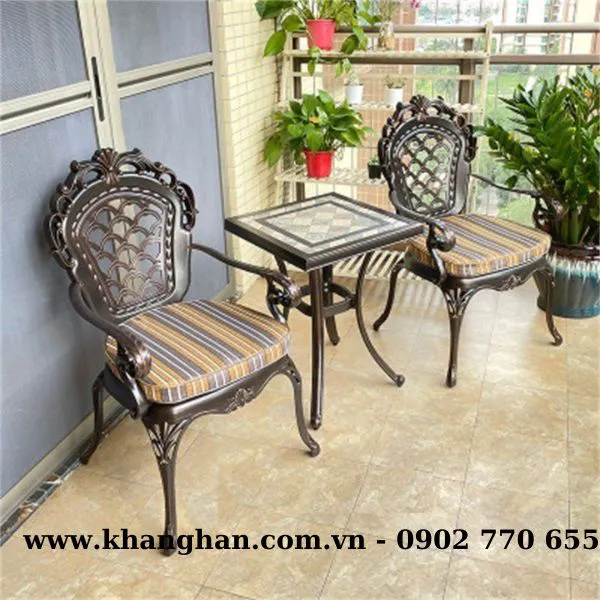 BỘ BÀN VUÔNG MẶT GỐM 2 GHẾ BẰNG NHÔM ĐÚC