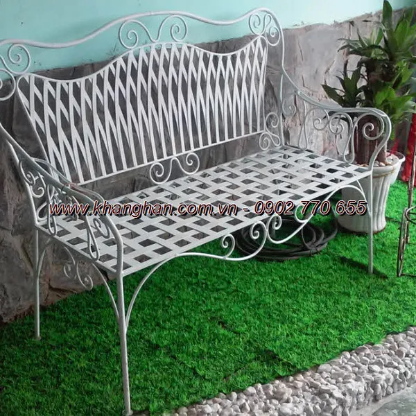 Ghế Băng Dài Sắt Rèn Nghệ Thuật Khang Hân Cho Sân Vườn Duyên Dáng Hơn