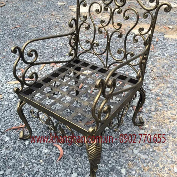 Ghế sắt rèn nghệ thuật  sang trọng
