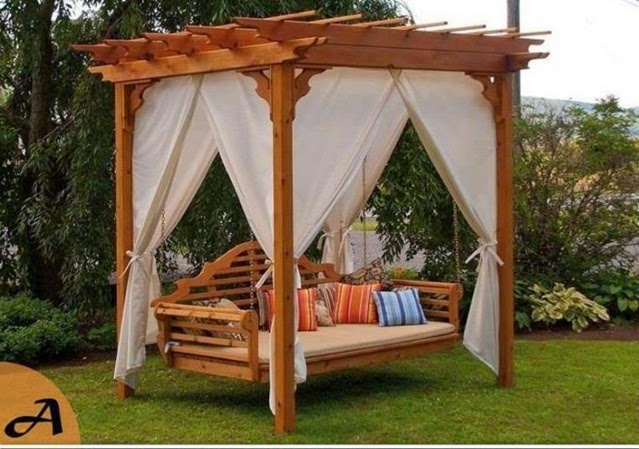 Xích đu nhà chòi Xích đu nhà chòi