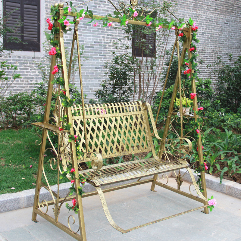 Xích đu sắt rèn nghệ thuật Xích đu sắt rèn nghệ thuật