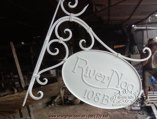 Signs of iron pretty impressive KH14-SN002 Signs of iron pretty impressive KH14-SN002