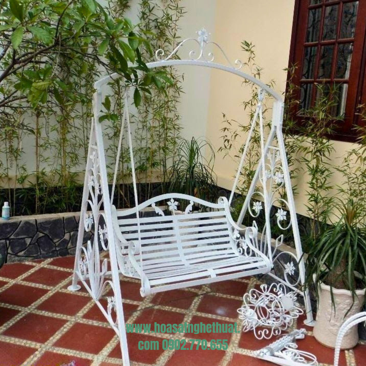 Mẫu số 8 xích đu sắt nghê thuật KH-XD010 Mẫu số 8 xích đu sắt nghê thuật KH-XD010
