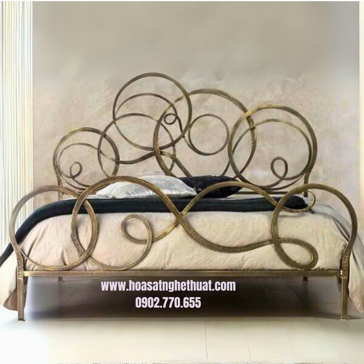 Giường sắt rèn nghệ thuật Khang Hân KH14-GN002 Giường sắt rèn nghệ thuật Khang Hân KH14-GN002