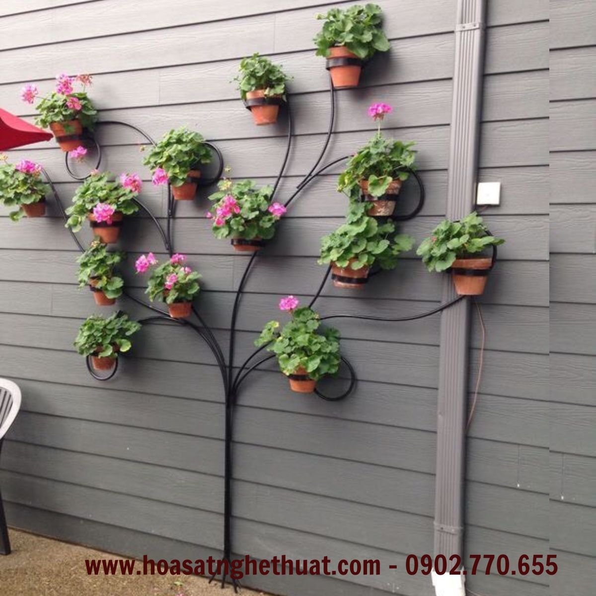 Khung treo hoa sắt nghệ thuật Khung treo hoa sắt nghệ thuật