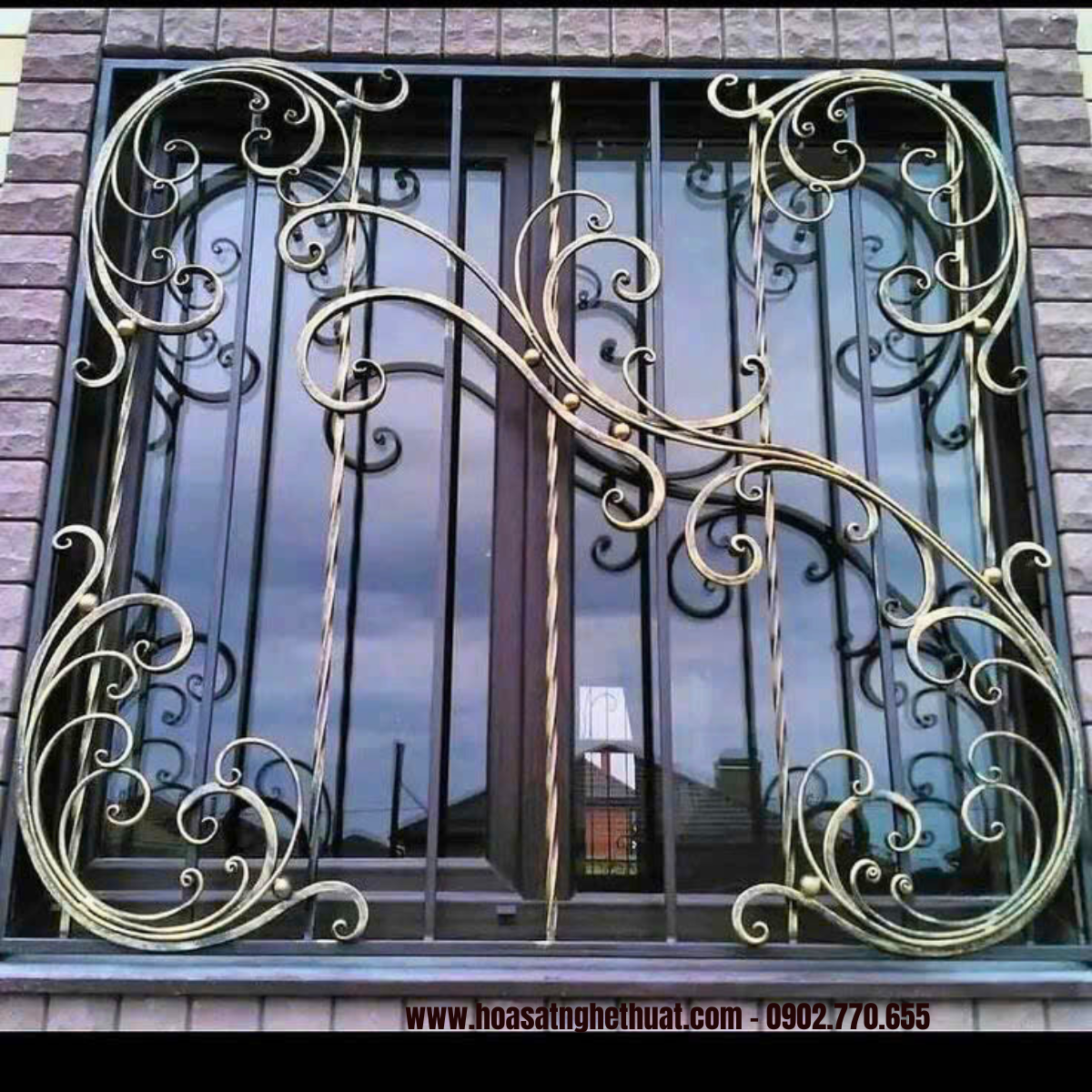 Khung bảo vệ cửa sổ sắt mỹ thuật giải pháp an toàn cho ngôi nhà Khung bảo vệ cửa sổ sắt mỹ thuật giải pháp an toàn cho ngôi nhà