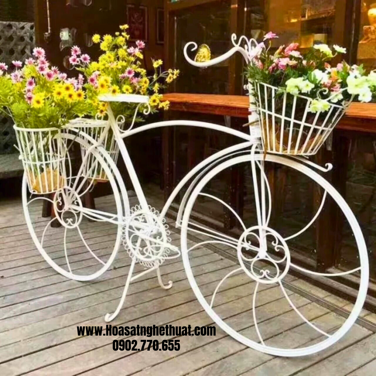 Xe đẹp hoa sắt mỹ thuật trang trí cho lễ hội Xe đẹp hoa sắt mỹ thuật trang trí cho lễ hội