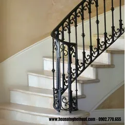 CẦU THANG SẮT RÈN KH25-CT02