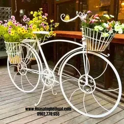 Xe Đạp Hoa Sắt Mỹ Thuật Trang Trí Cho Lễ Hội