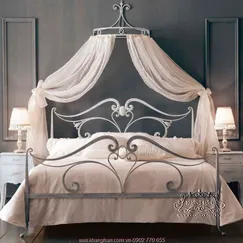 Iron Bed Han Khang art
