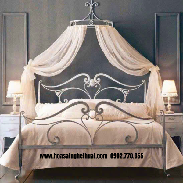 Iron Bed Han Khang art