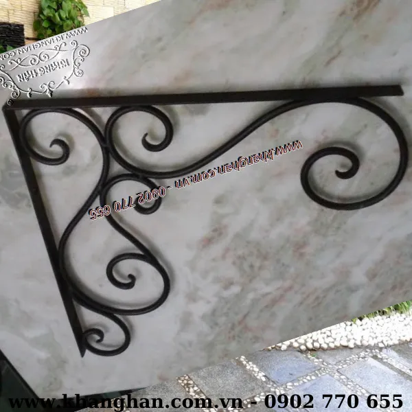 EKE SẮT MỸ THUẬT