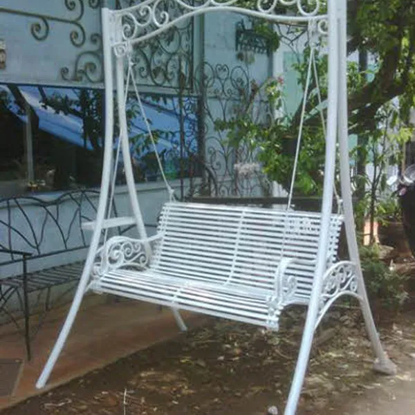 wrought iron swing Khang Han