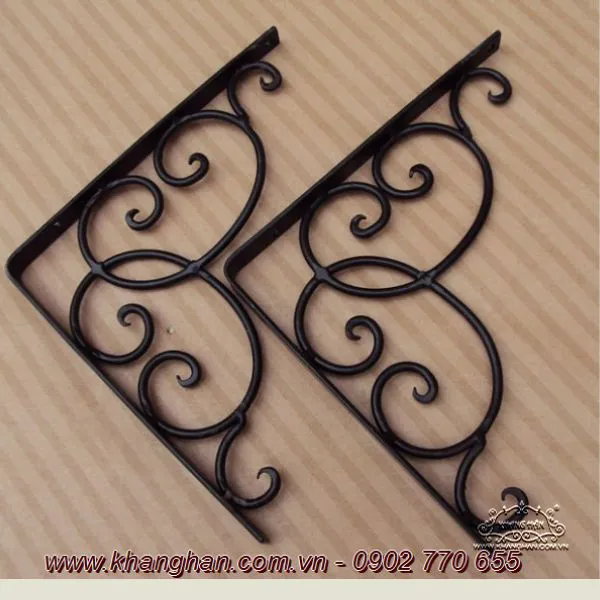 Eke Wrought Iron Art Fair