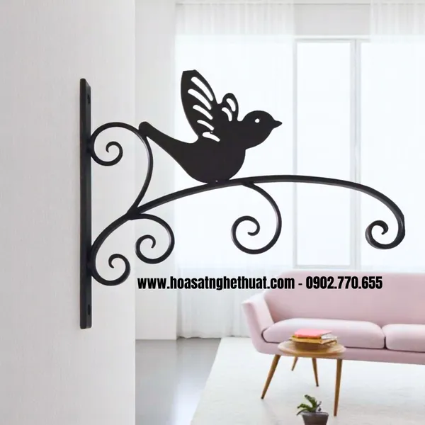 Eke iron art