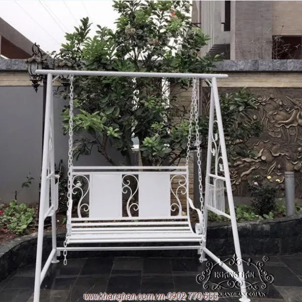 Iron art swing