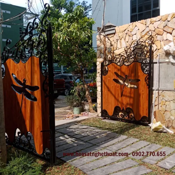 CỔNG SẮT NHÀ PHỐ