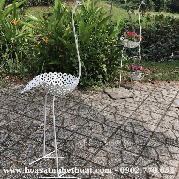 HẠC SẮT NGHỆ THUẬT
