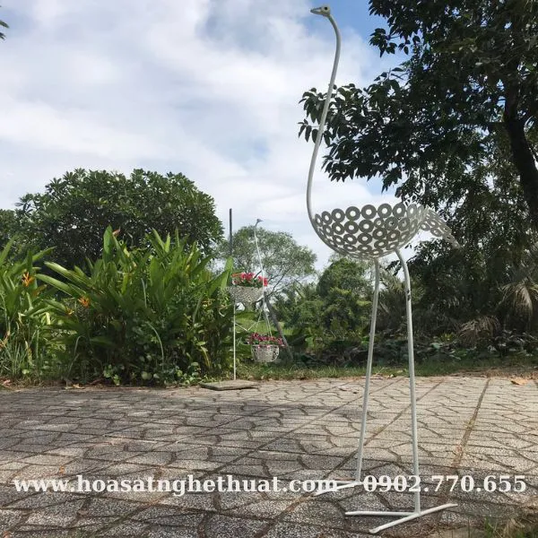 HẠC SẮT NGHỆ THUẬT