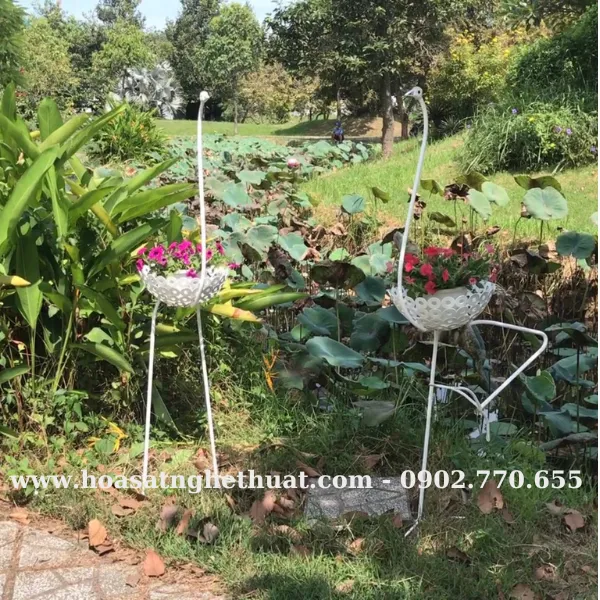HẠC SẮT NGHỆ THUẬT